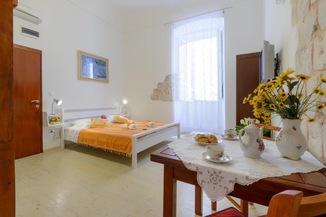Apartment Klara ดูบรอฟนิก ภายนอก รูปภาพ